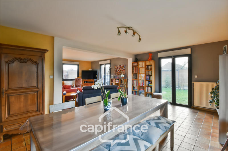 Maison - 203 m² - 7 pièces