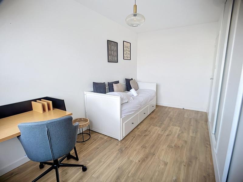 Appartement - 75 m² - 4 pièces