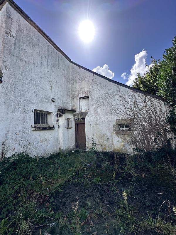 Maison - 92 m² - 5 pièces