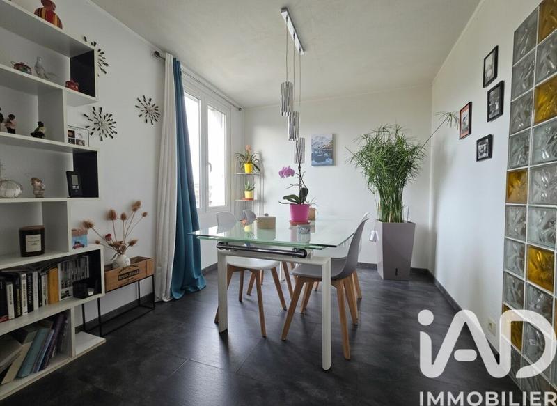 Appartement - 65 m² - 3 pièces