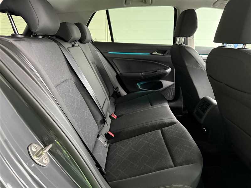 Volkswagen Golf VIII 1.0 Tsi 110ch Life 1st Bv6