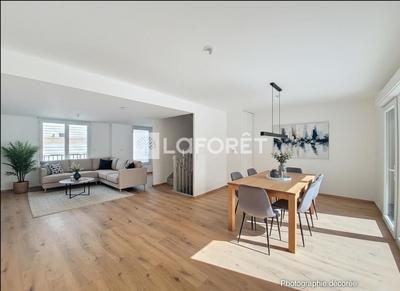 Maison - 106 m² - 5 pièces