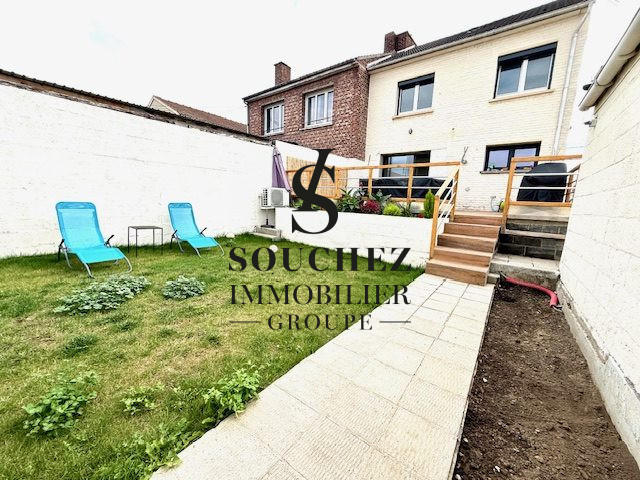 Maison - 70 m² - 4 pièces