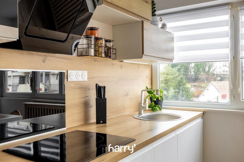 Appartement - 84 m² - 4 pièces