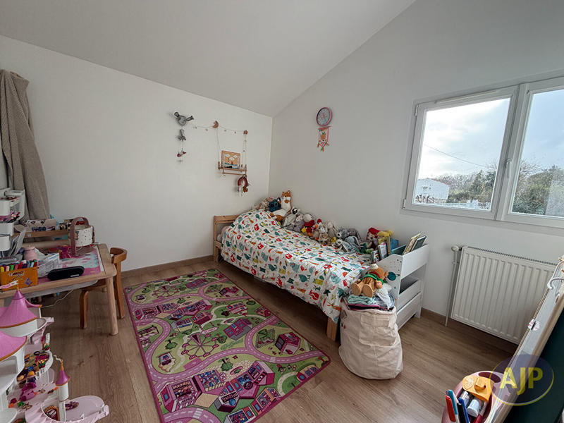 Maison - 84 m² - 5 pièces