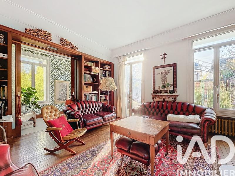 Appartement - 180 m² - 7 pièces