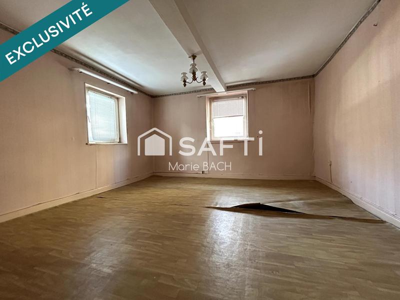 Maison - 93 m² - 7 pièces