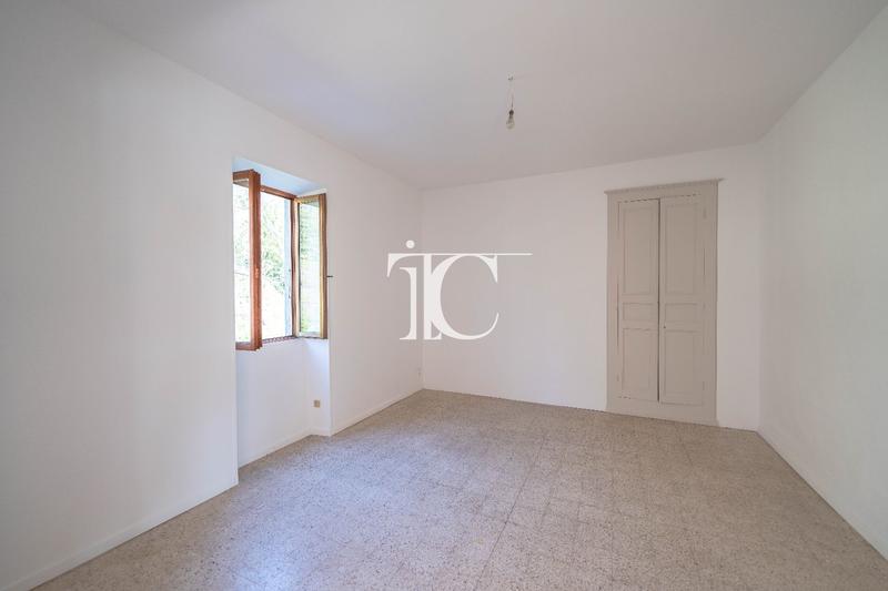 Appartement - 139 m² - 4 pièces