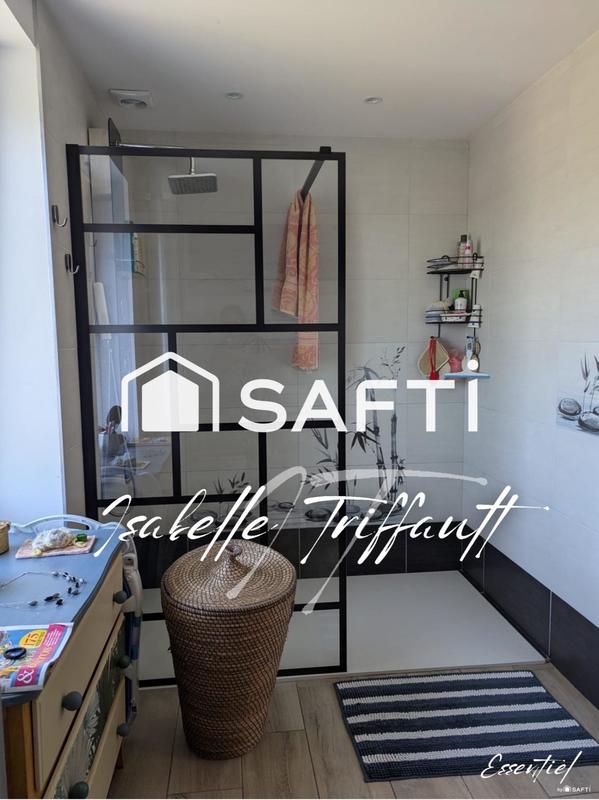 Maison - 197 m² - 6 pièces