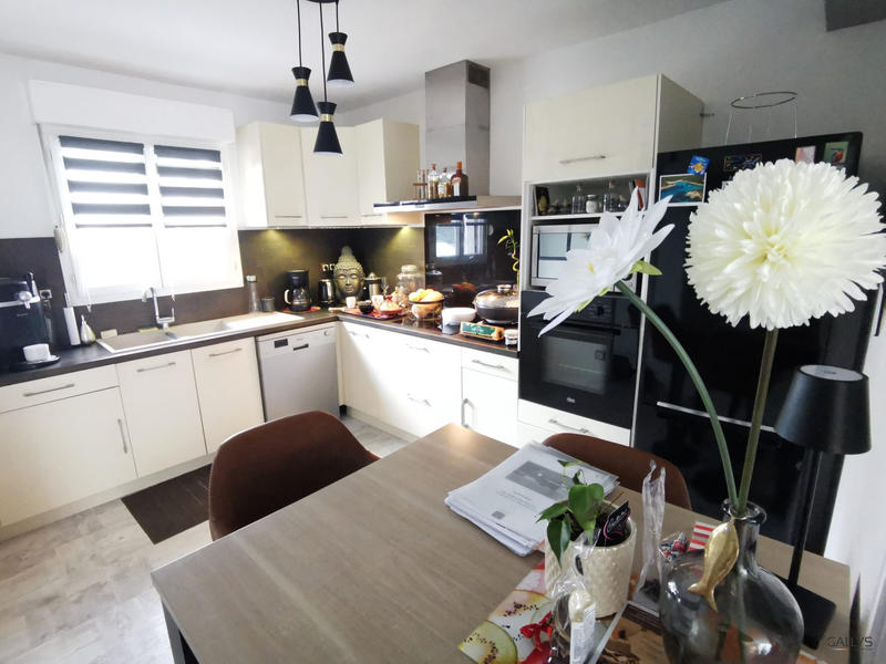 Maison - 79 m² - 4 pièces