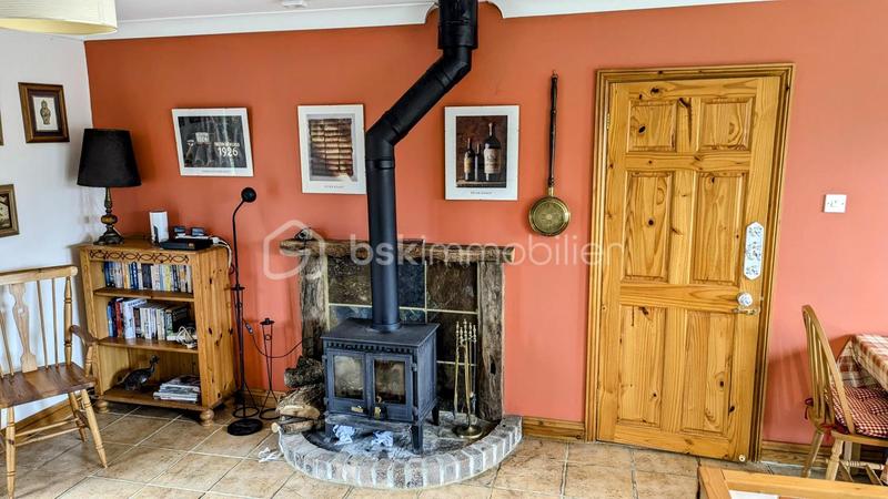 Propriété - 285 m² - 12 pièces