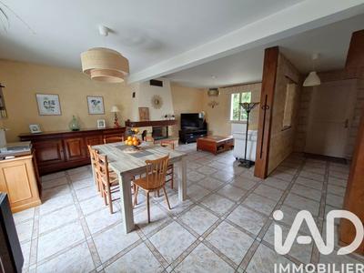 Maison - 127 m² - 5 pièces