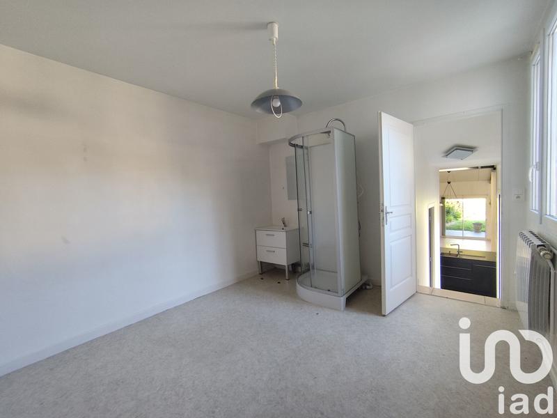 Maison - 385 m² - 5 pièces