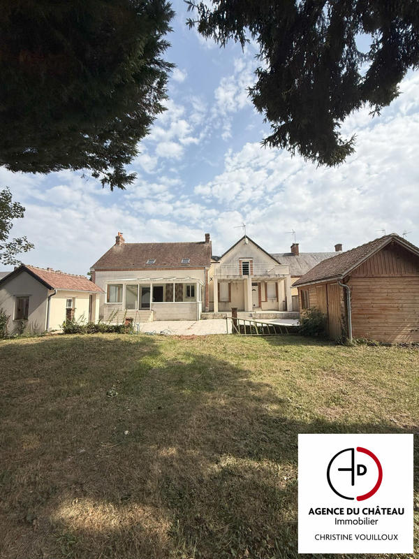 Maison traditionnelle - 310 m² - 6 pièces