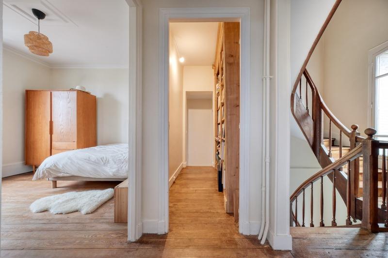 Maison bourgeoise - 234 m² - 8 pièces