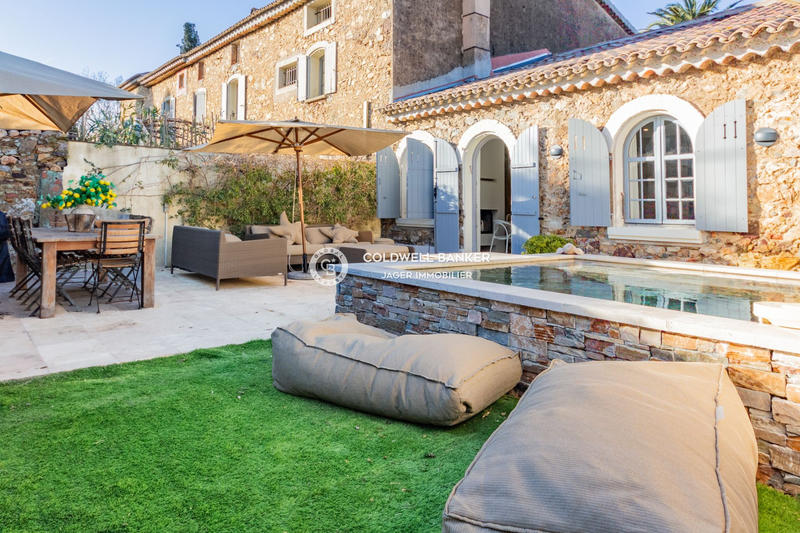 Maison - 101 m² - 4 pièces