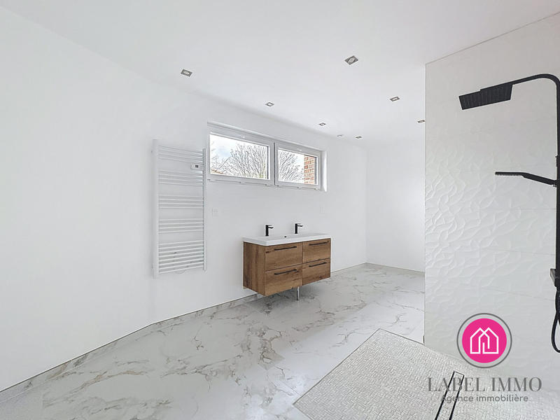 Maison - 128 m² - 6 pièces