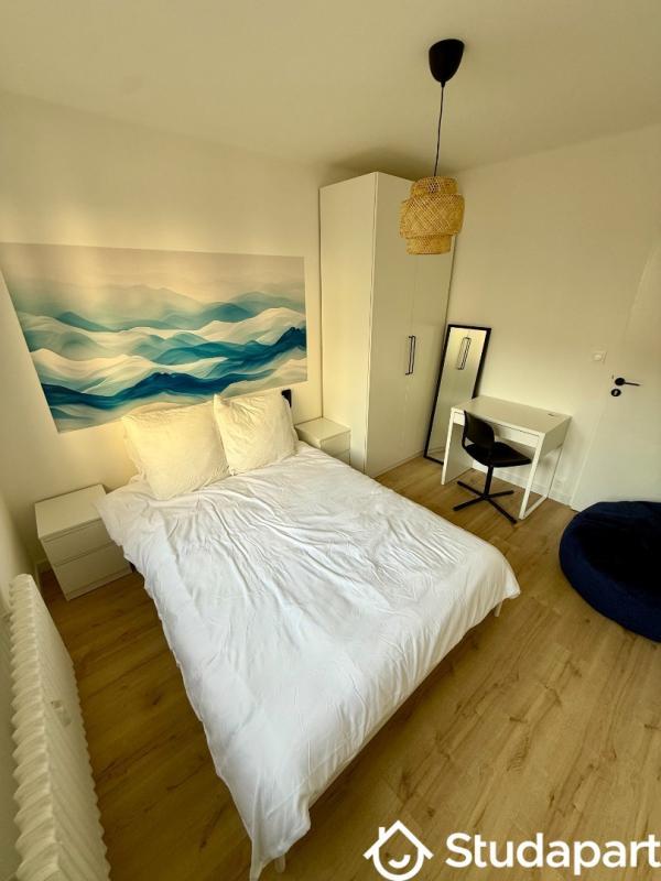 Chambre - 10 m² - 1 pièce