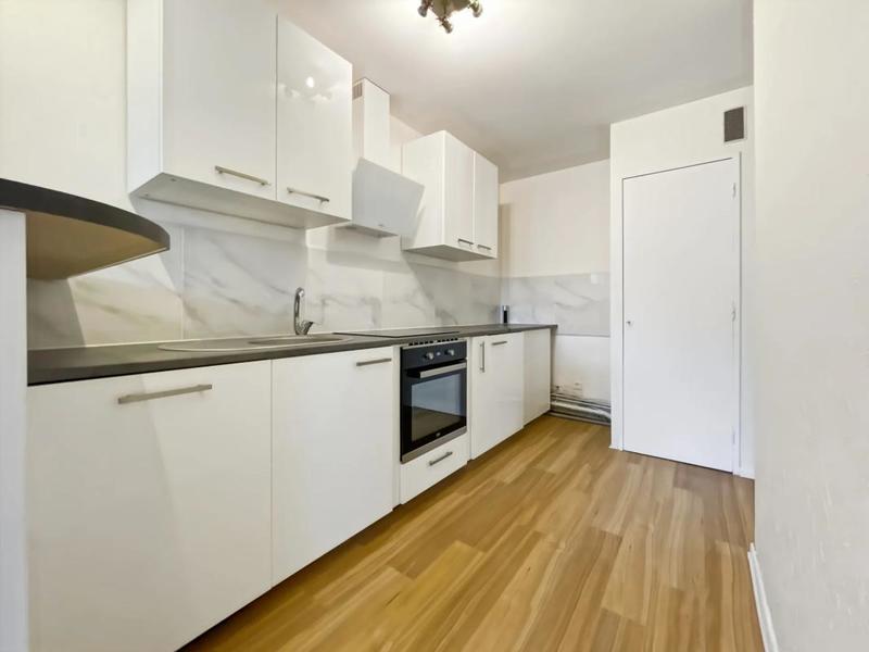 Appartement - 105 m² - 5 pièces