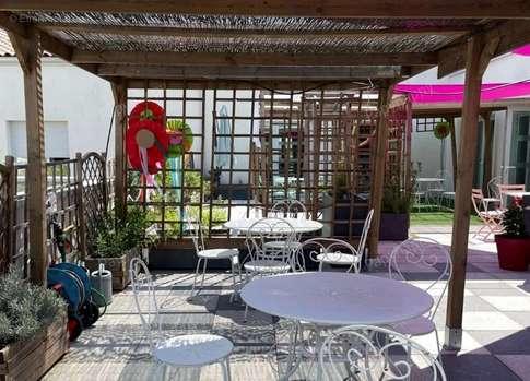 Chambre - 21 m² - 1 pièce