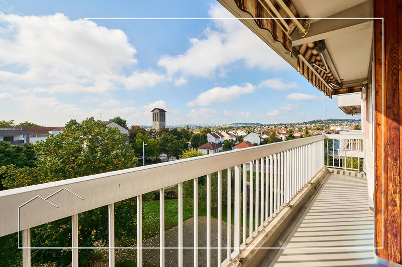 Appartement - 94 m² - 5 pièces