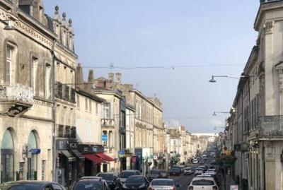 Fonds de commerce - 210 m²