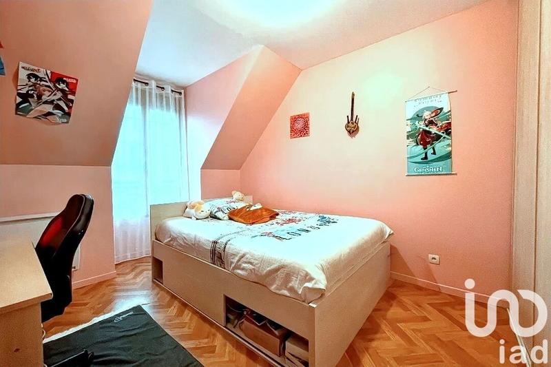 Maison - 111 m² - 5 pièces