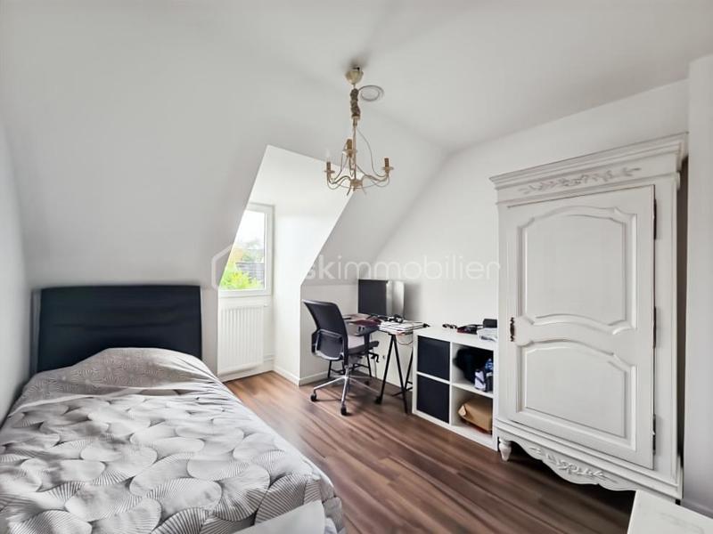 Maison - 108 m² - 7 pièces