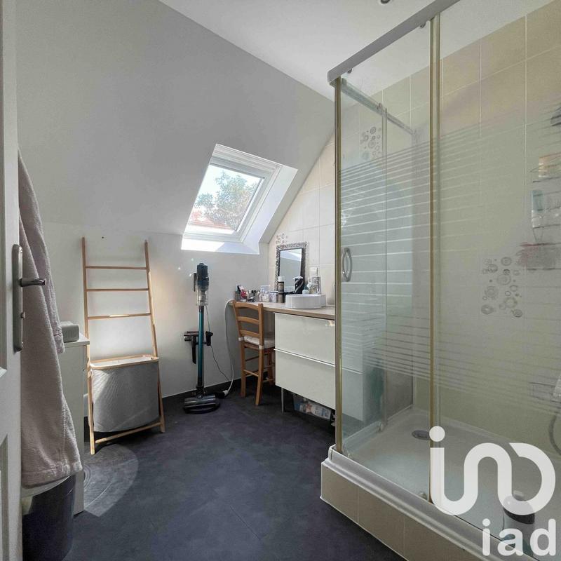 Maison - 182 m² - 8 pièces