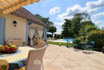 Maison - 163 m² - 5 pièces