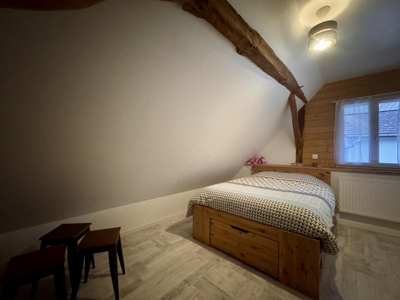 Appartement - 99 m² - 6 pièces