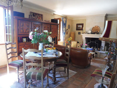 Maison - 188 m² - 6 pièces