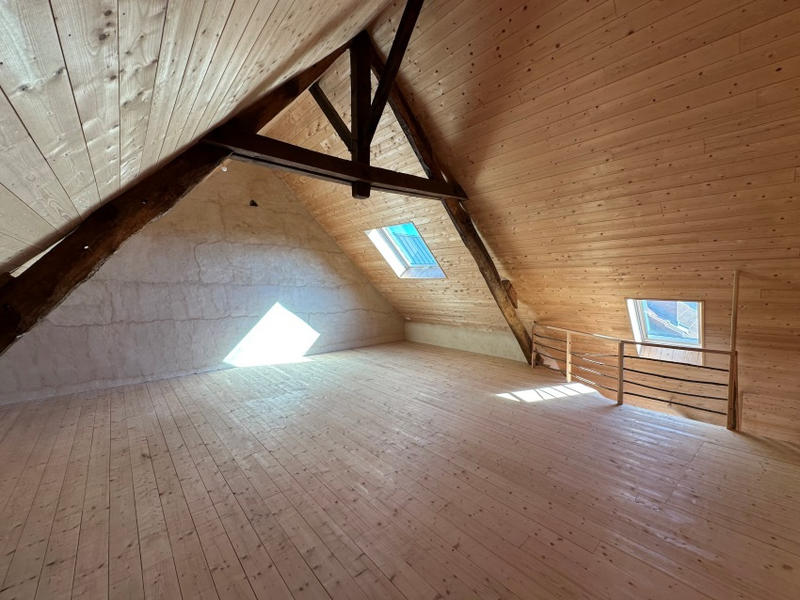 Maison - 122 m² - 5 pièces