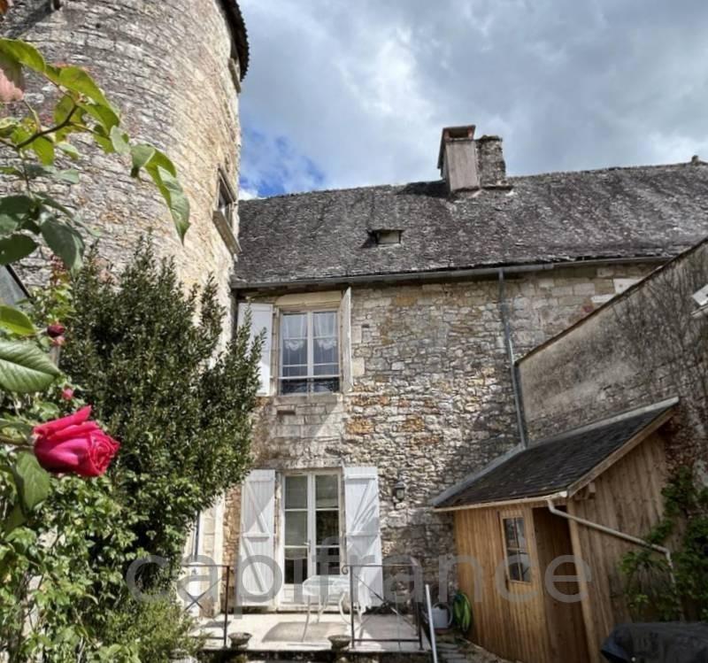 Maison bourgeoise - 79 m² - 3 pièces