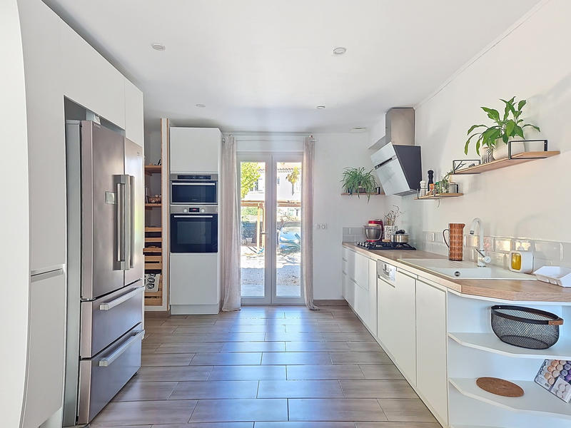 Villa - 149 m² - 6 pièces