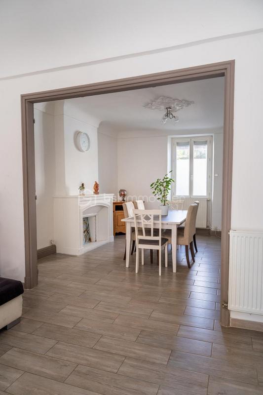 Maison de ville - 190 m² - 6 pièces