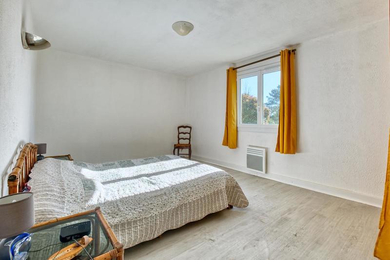 Maison - 90 m² - 3 pièces