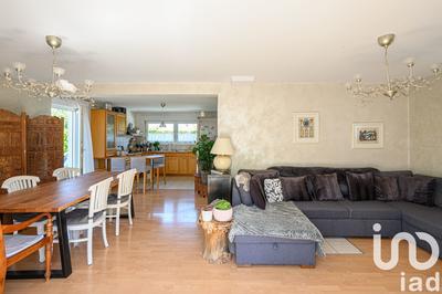 Maison - 84 m² - 4 pièces