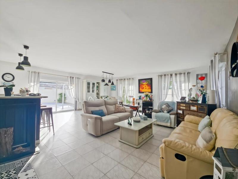 Maison - 130 m² - 5 pièces