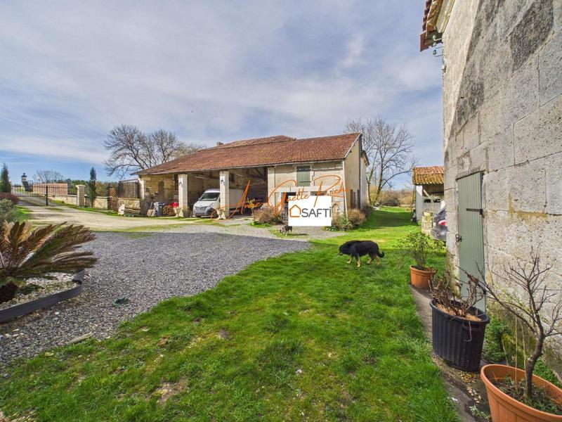 Maison - 145 m² - 12 pièces