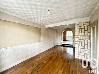 Maison - 92 m² - 5 pièces