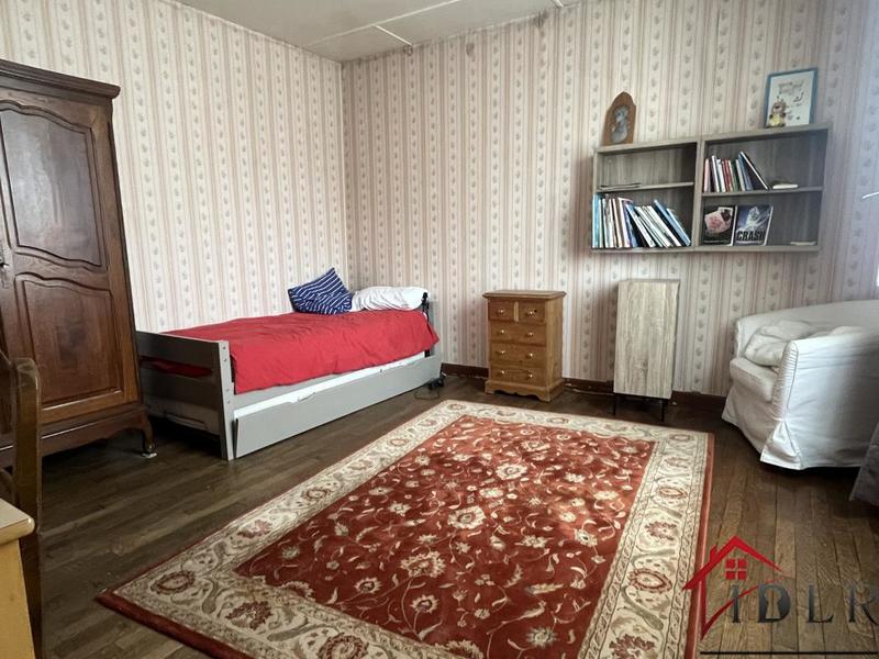 Propriété - 104 m² - 4 pièces