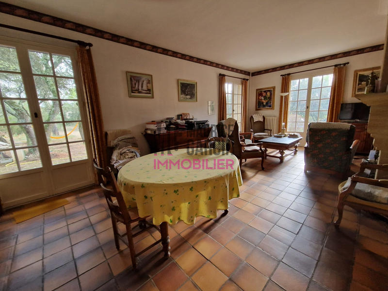 Maison - 170 m² - 7 pièces