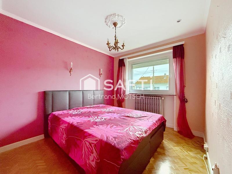 Maison - 110 m² - 8 pièces