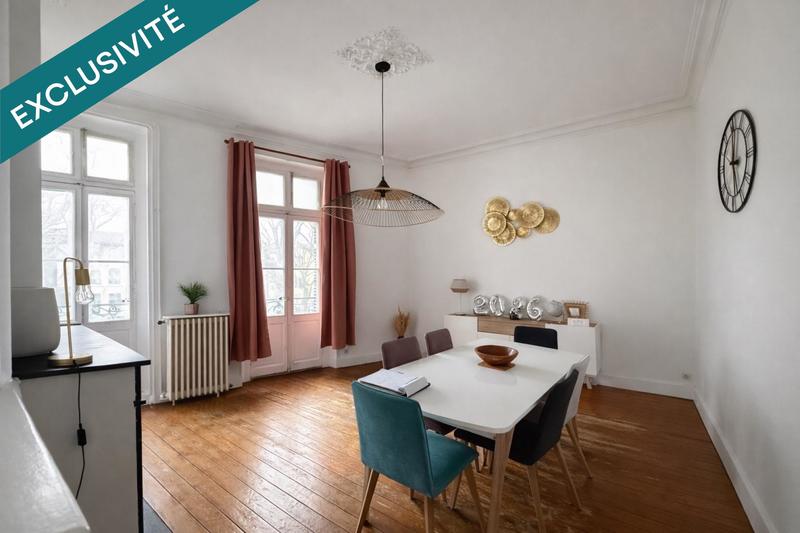 Appartement - 102 m² - 5 pièces