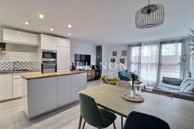 Maison - 88 m² - 4 pièces