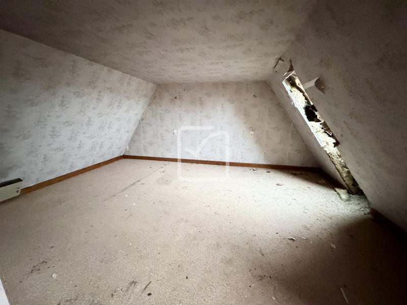 Maison - 140 m² - 7 pièces