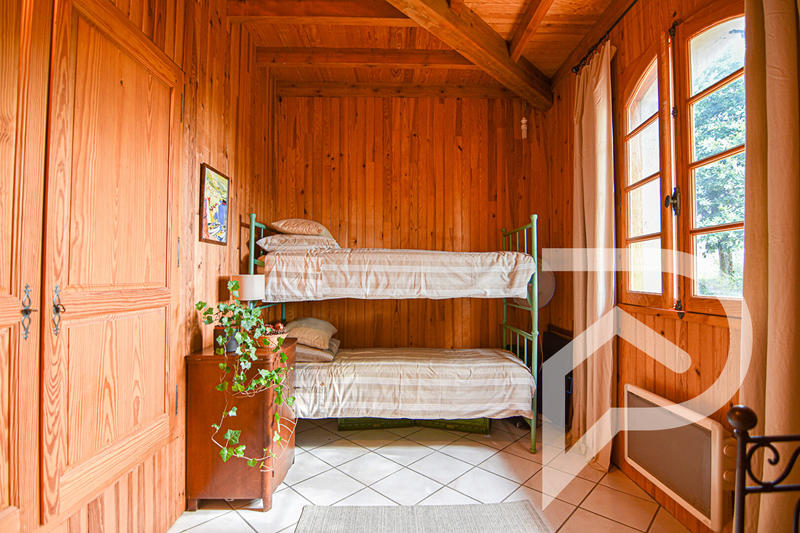 Maison - 110 m² - 5 pièces