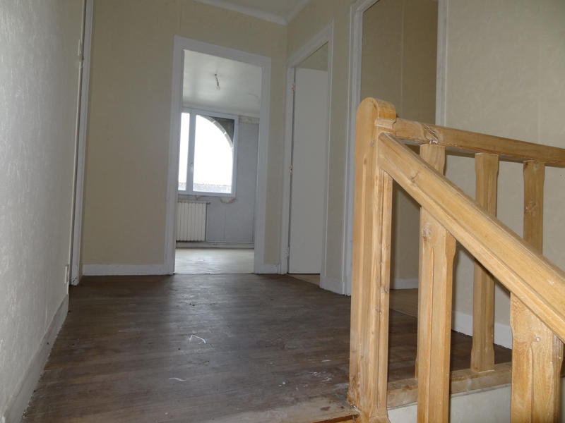 Maison - 93 m² - 4 pièces