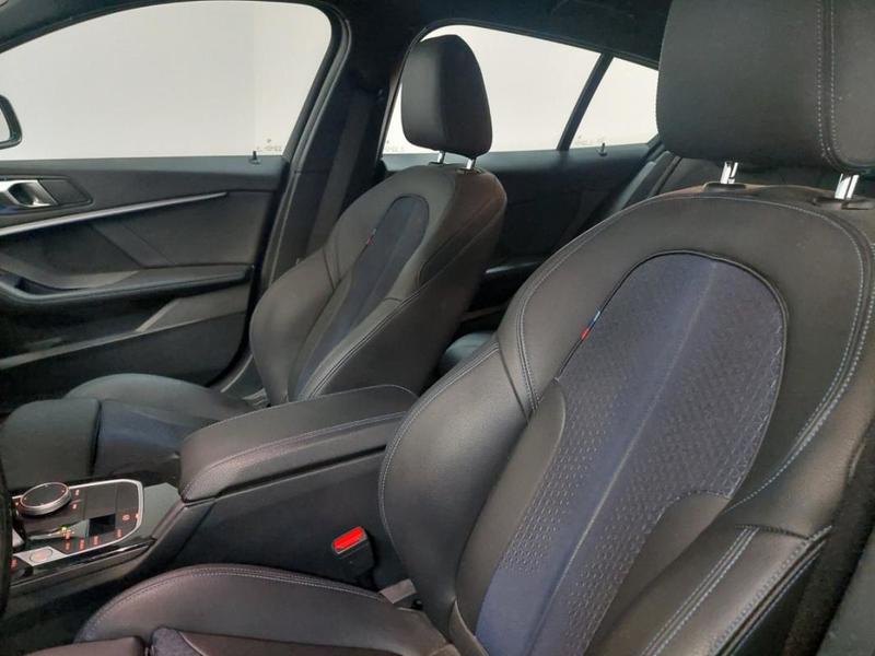 Bmw Série 1 118i Dkg7 m Sport